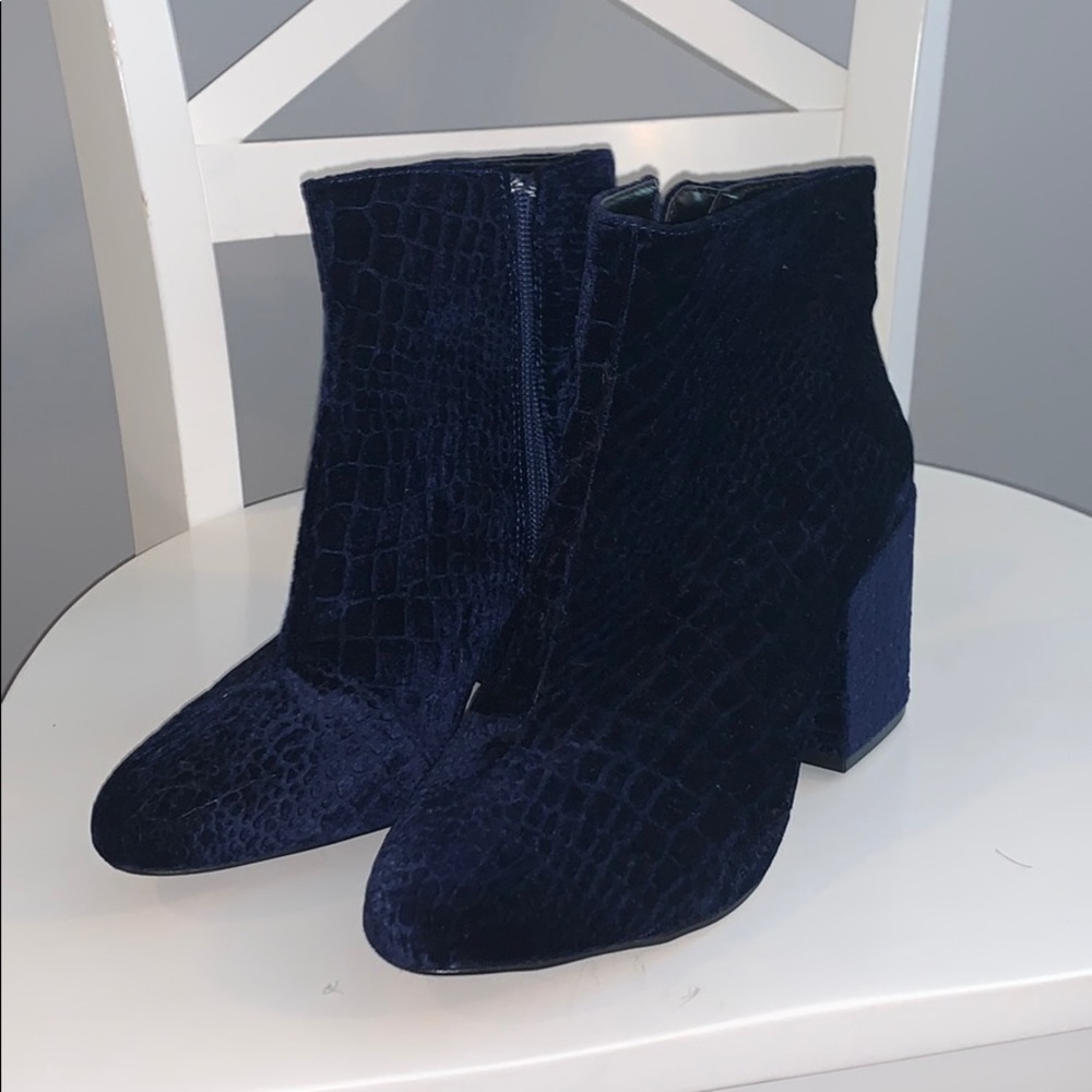 FRENCH CONNECTION BOOTIES NEVER BEEN WORN
